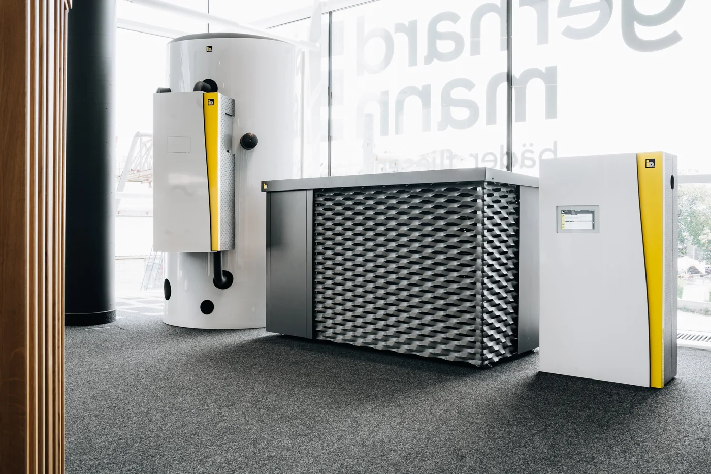 iDM Wärmepumpe und Warmwasserspeicher im Energieforum